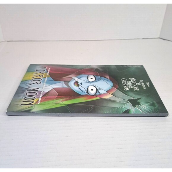 Disney Tim Burtons The Nightmare Before Christmas Mirror Moon Graphic Novel #1-5 - Picture 4 of 4